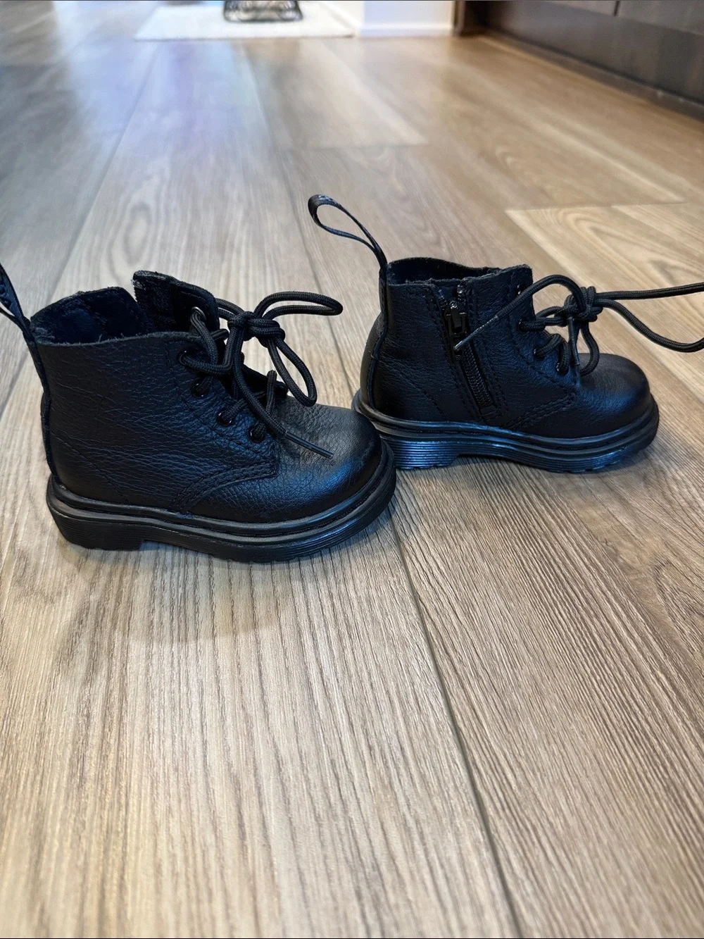 Dr. Martens Kids Black Lace-Up Leather Boots